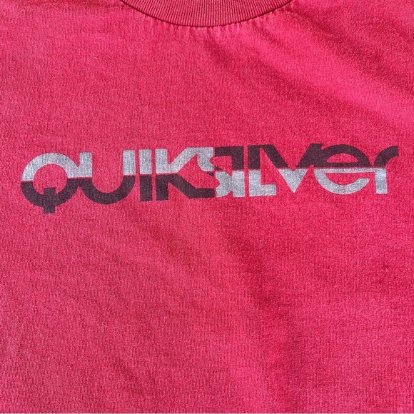 Vintage Quicksilver Logo Shirt Men Med Red Worn Faded Skater Thrashed Grunge Y2K - Picture 3 of 14
